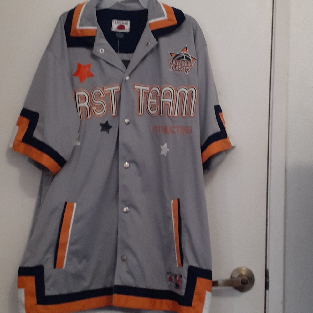 Well blue Classic basketball warm up jersey XL